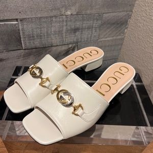Gucci slides Euro 38 1/2